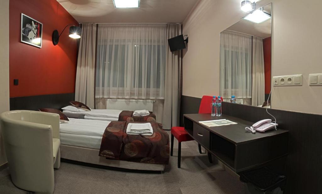 Hotel Ajax Janki Oda fotoğraf